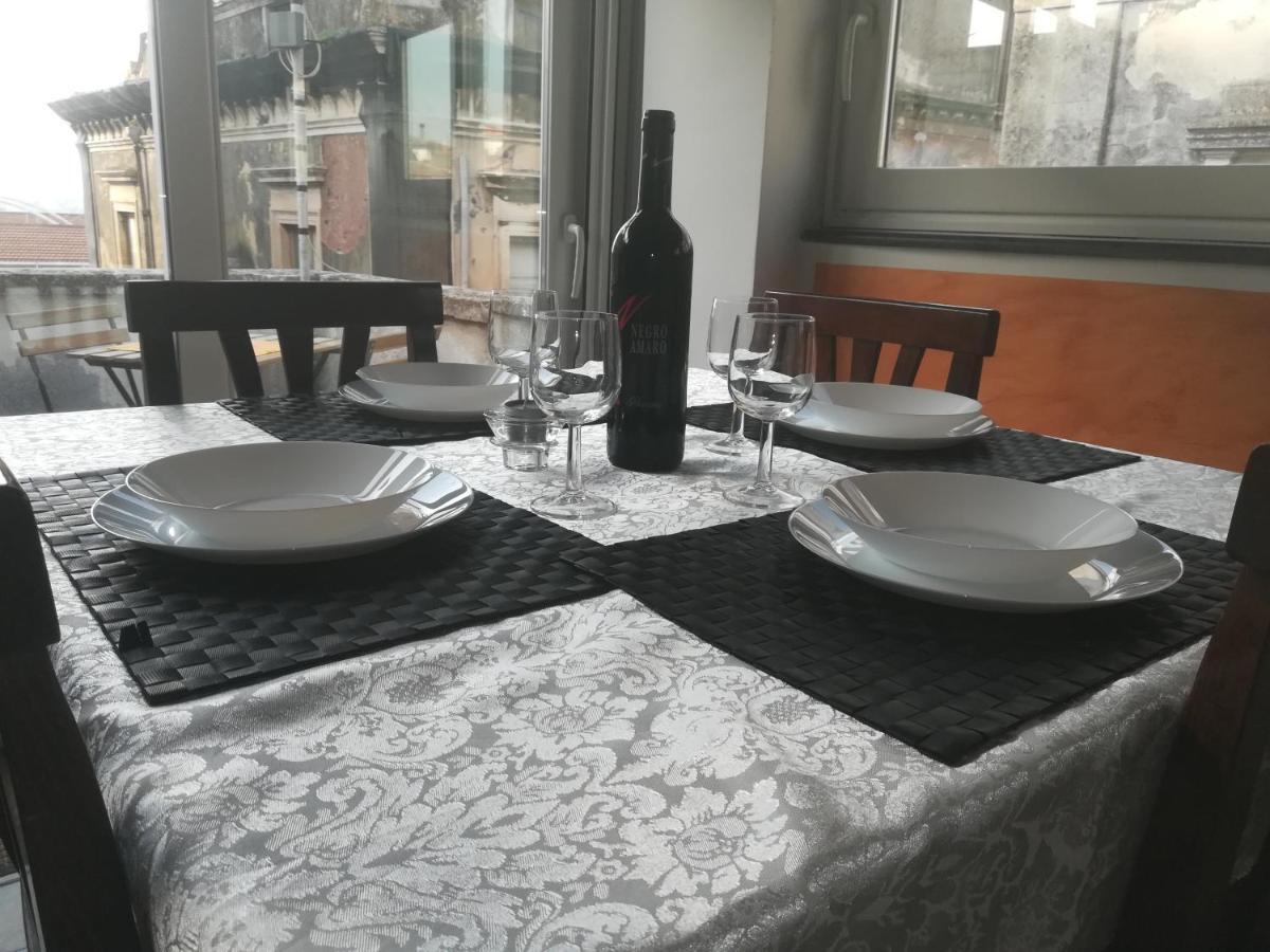 Ferienwohnung La Terrazza Sul Centro CTA Exterior foto